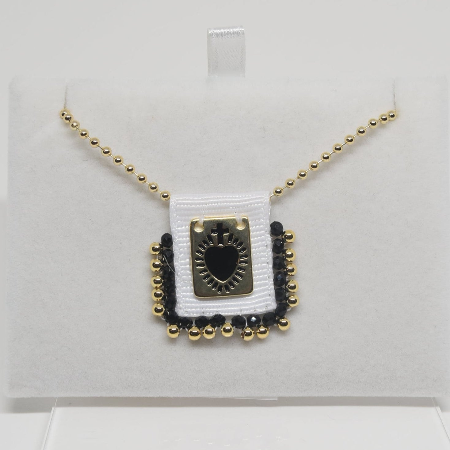 Corazon de Jesus Black Scapular