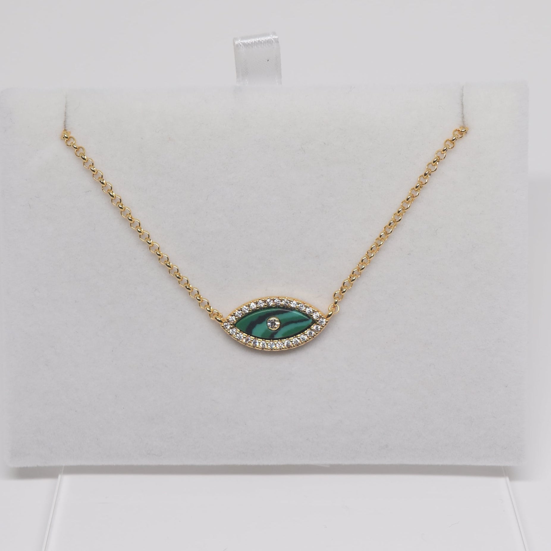 Green Eye Pendant Necklace