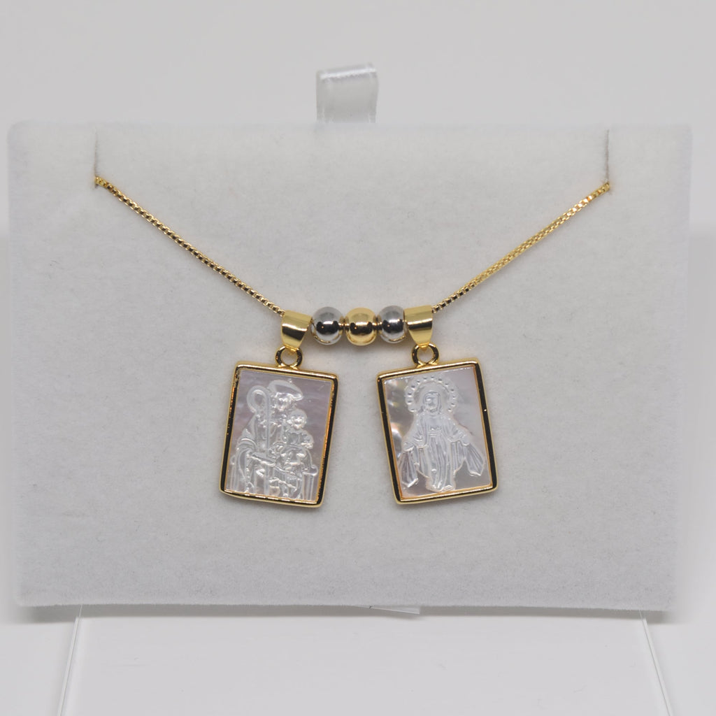 Customizable Scapular