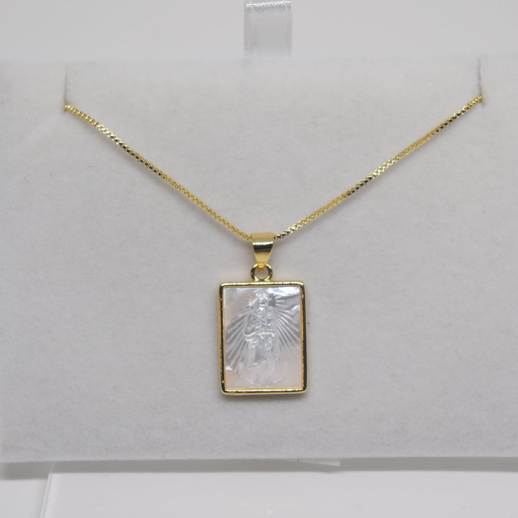 Customizable Scapular