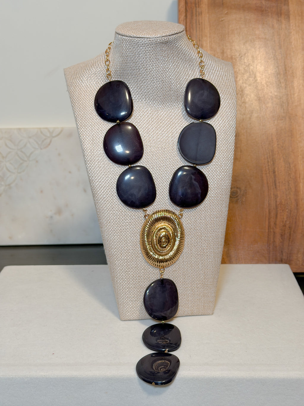 Big Gold Seashell Necklace