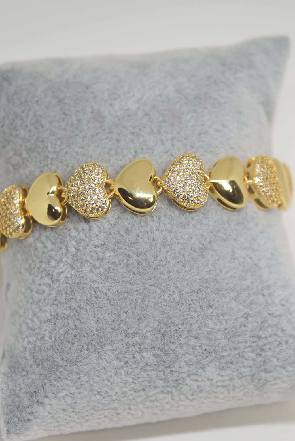 Gold Hearts Bracelet