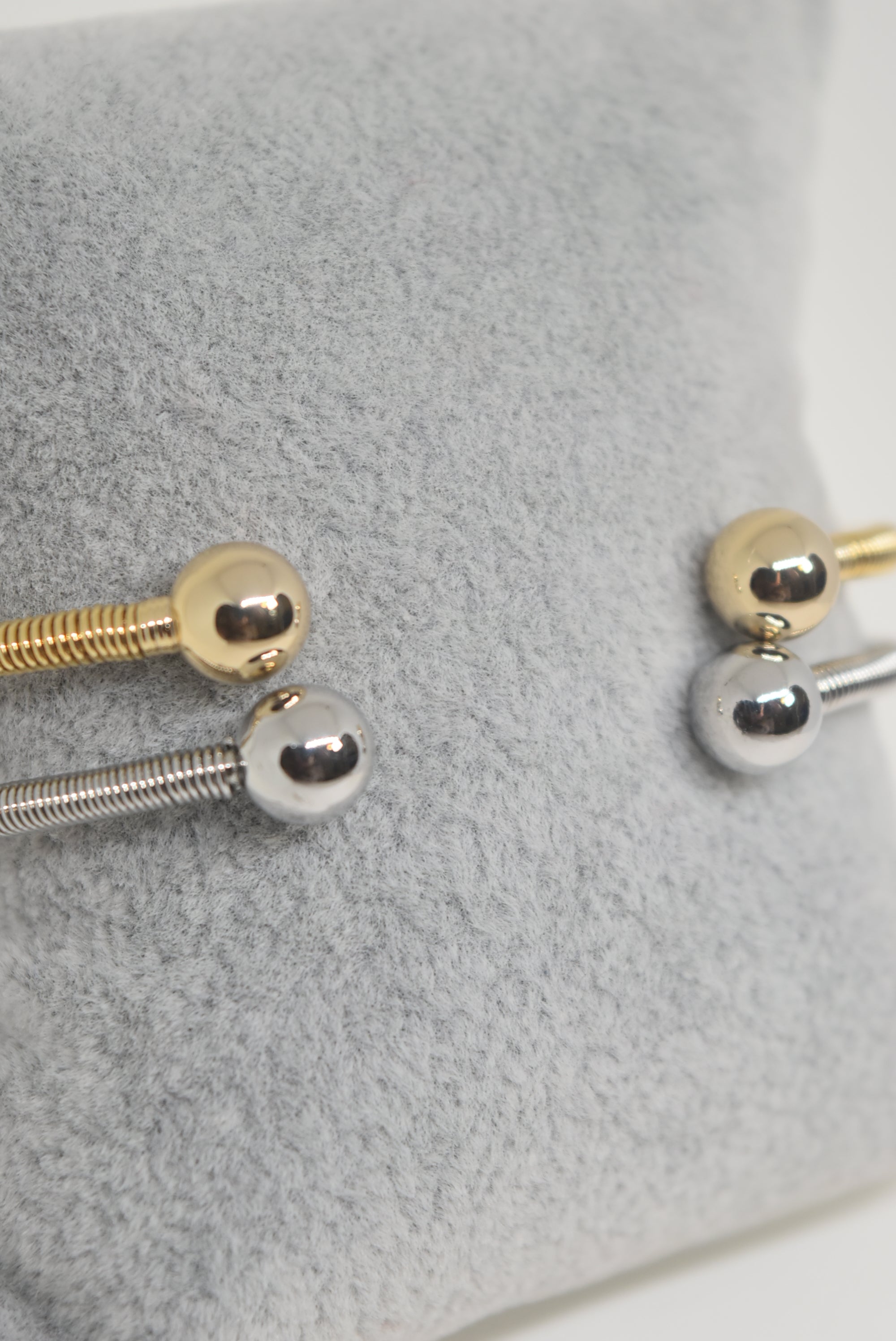 Open Front Spheres Bracelet