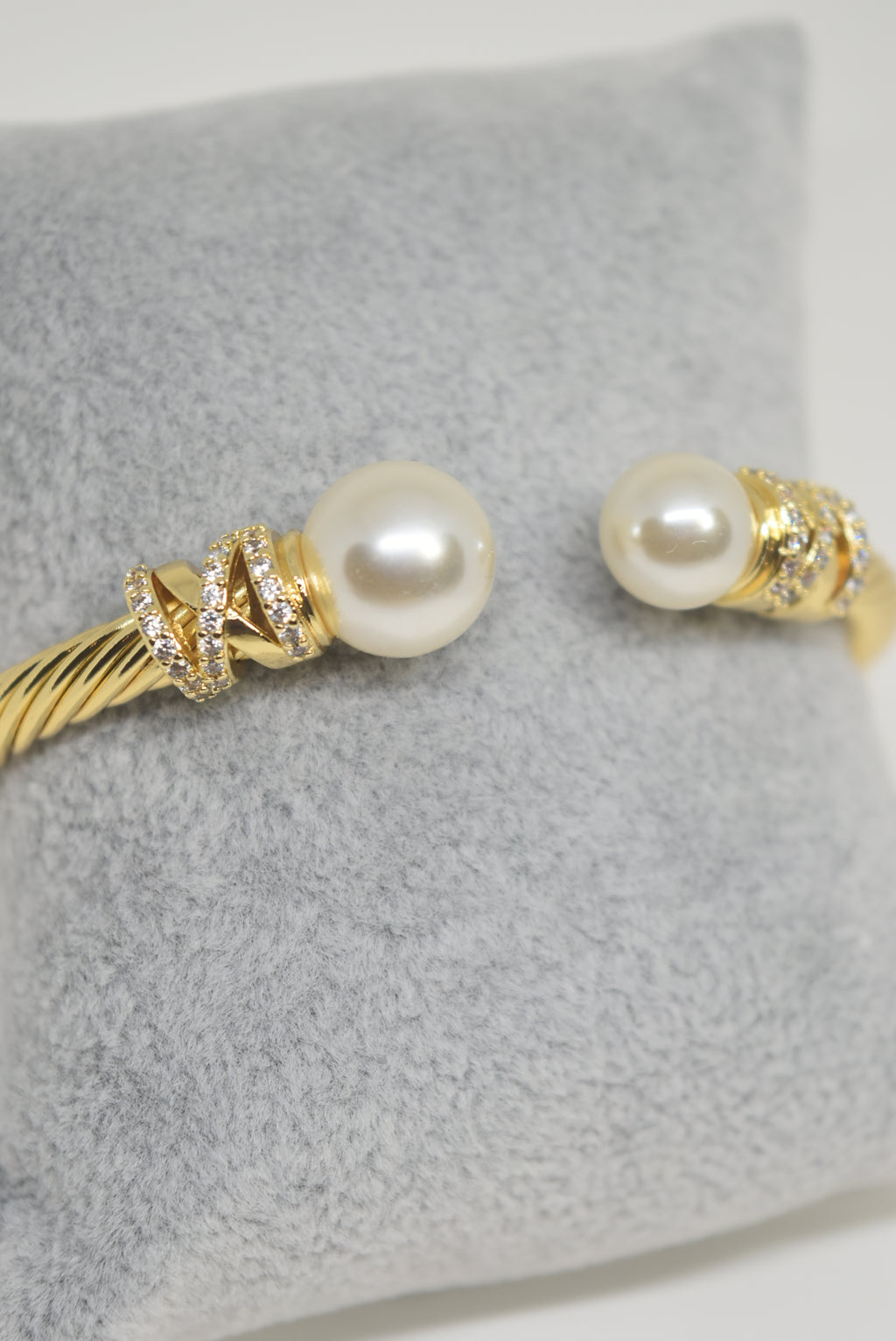 Open Front Pearls and Rhinestones Bracelet