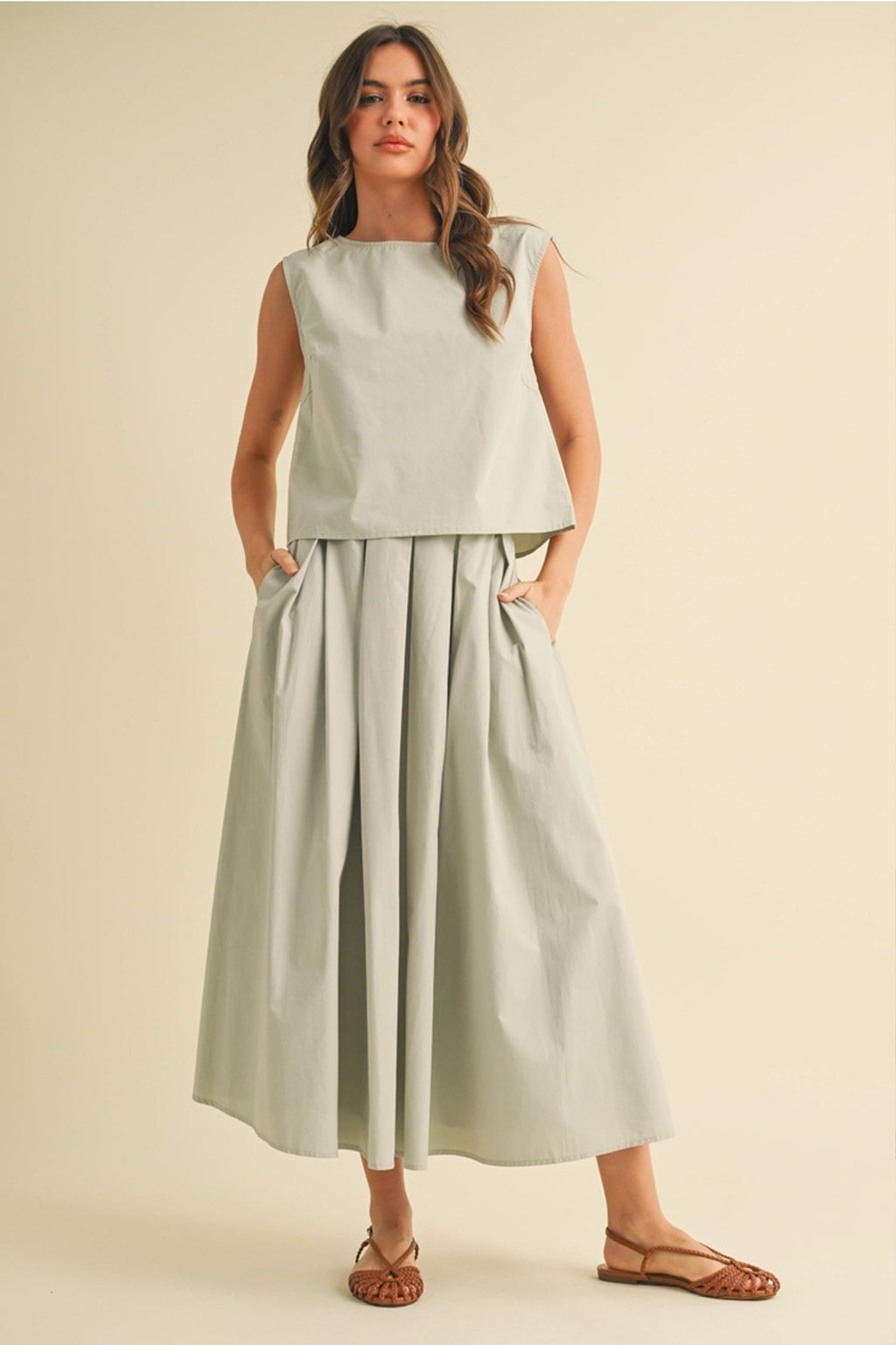 Top and Pleated Skirt Gray Set