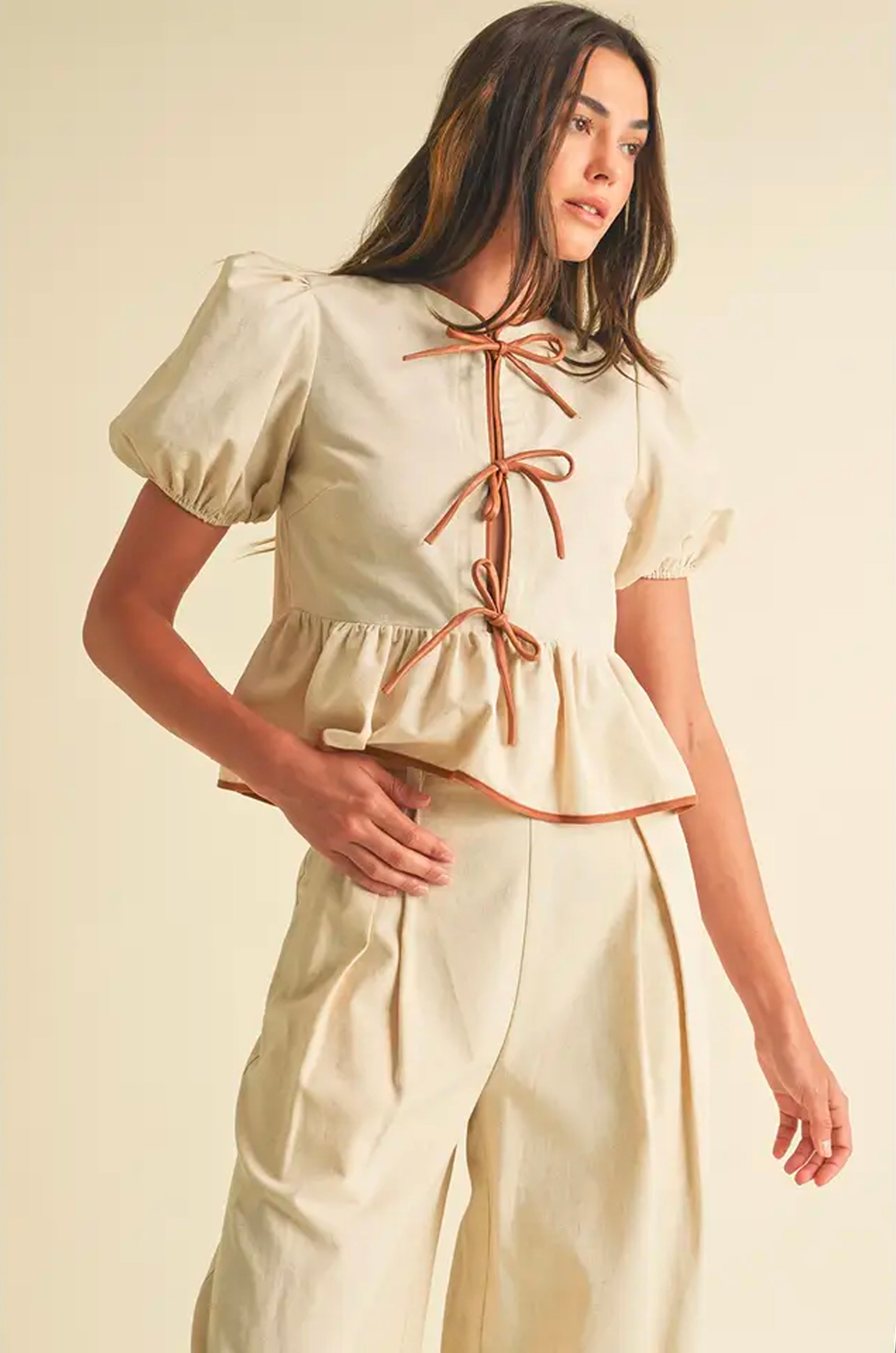 Bow Detail Puff Sleeve Top
