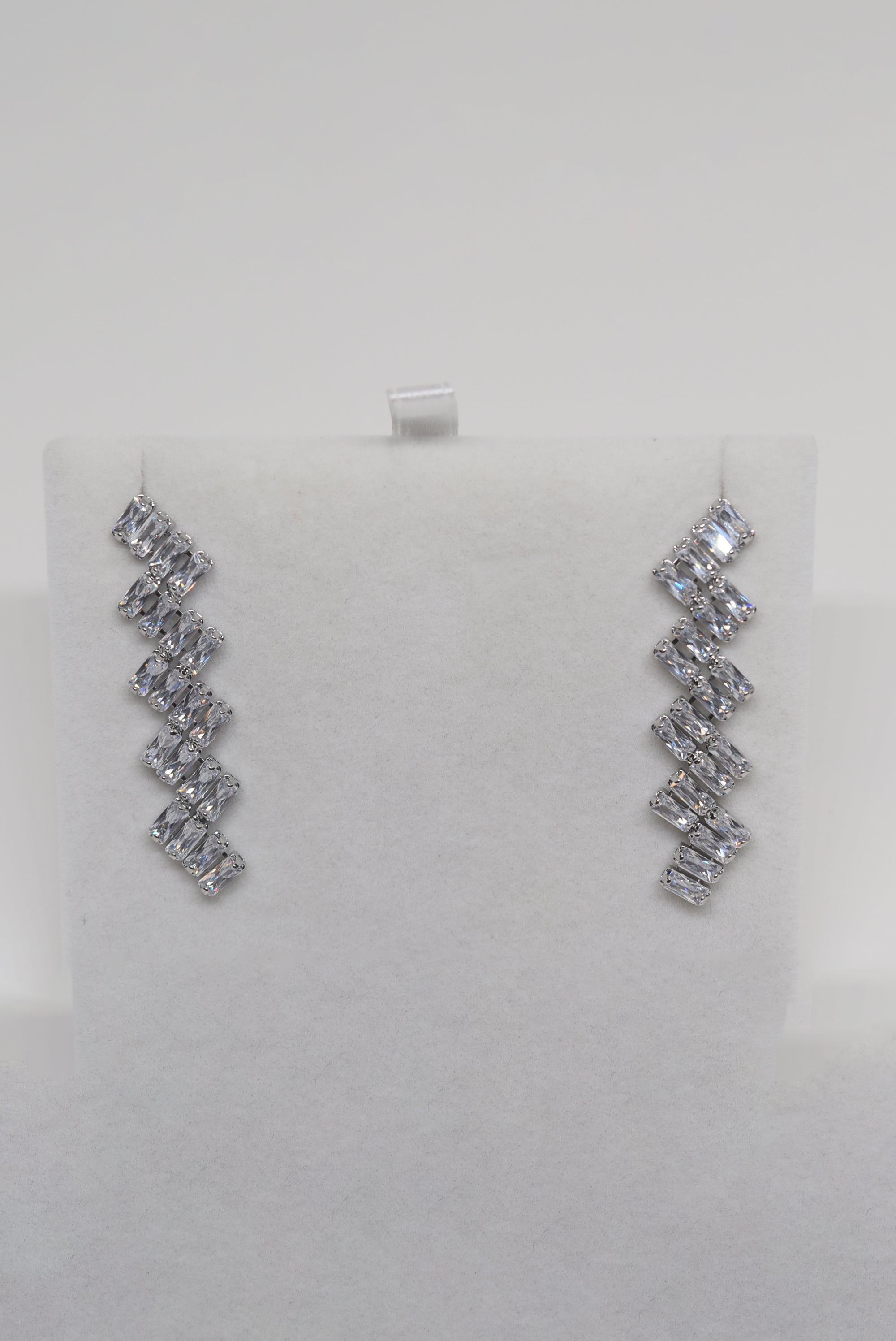 Clear Rhinestones Dangle Earrings